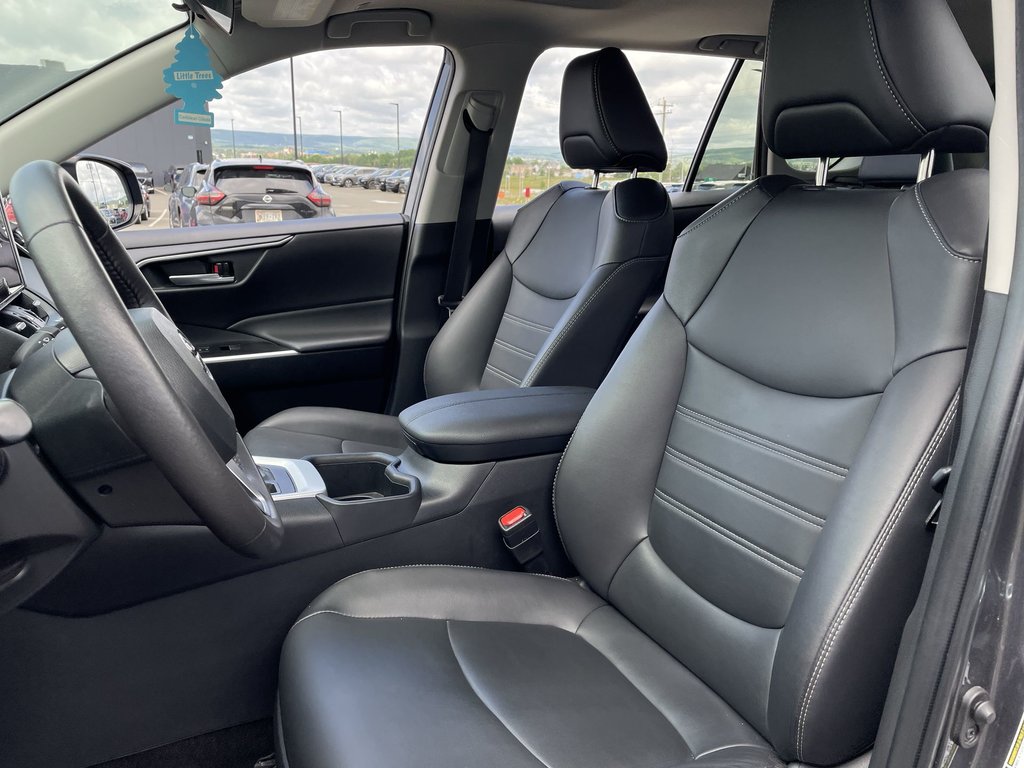 2025 Toyota RAV4 XLE | Sunroof | Htd Seats | USB | Warranty to 2029 in Saint John, New Brunswick - 17 - w1024h768px