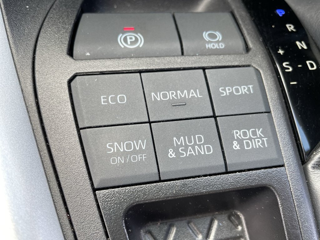 2025 Toyota RAV4 XLE | Sunroof | Htd Seats | USB | Warranty to 2029 in Saint John, New Brunswick - 28 - w1024h768px