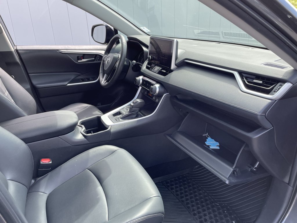 2025 Toyota RAV4 XLE | Sunroof | Htd Seats | USB | Warranty to 2029 in Saint John, New Brunswick - 49 - w1024h768px