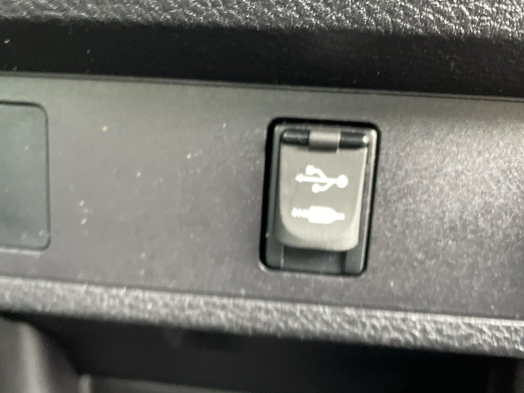 2016 Toyota TACOMA TRD OFF ROAD | Keyless | Fog Lamps | USB in Saint John, New Brunswick - 51 - w1024h768px