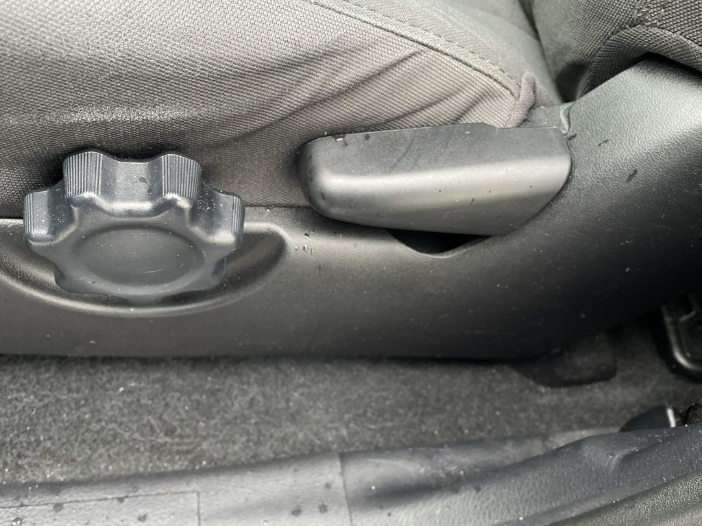 2016 Toyota TACOMA TRD OFF ROAD | Keyless | Fog Lamps | USB in Saint John, New Brunswick - 20 - w1024h768px