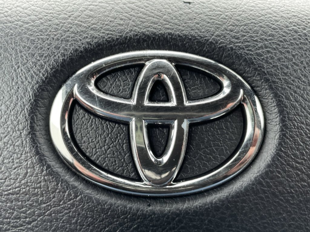 2016 Toyota TACOMA TRD OFF ROAD | Keyless | Fog Lamps | USB in Saint John, New Brunswick - 25 - w1024h768px