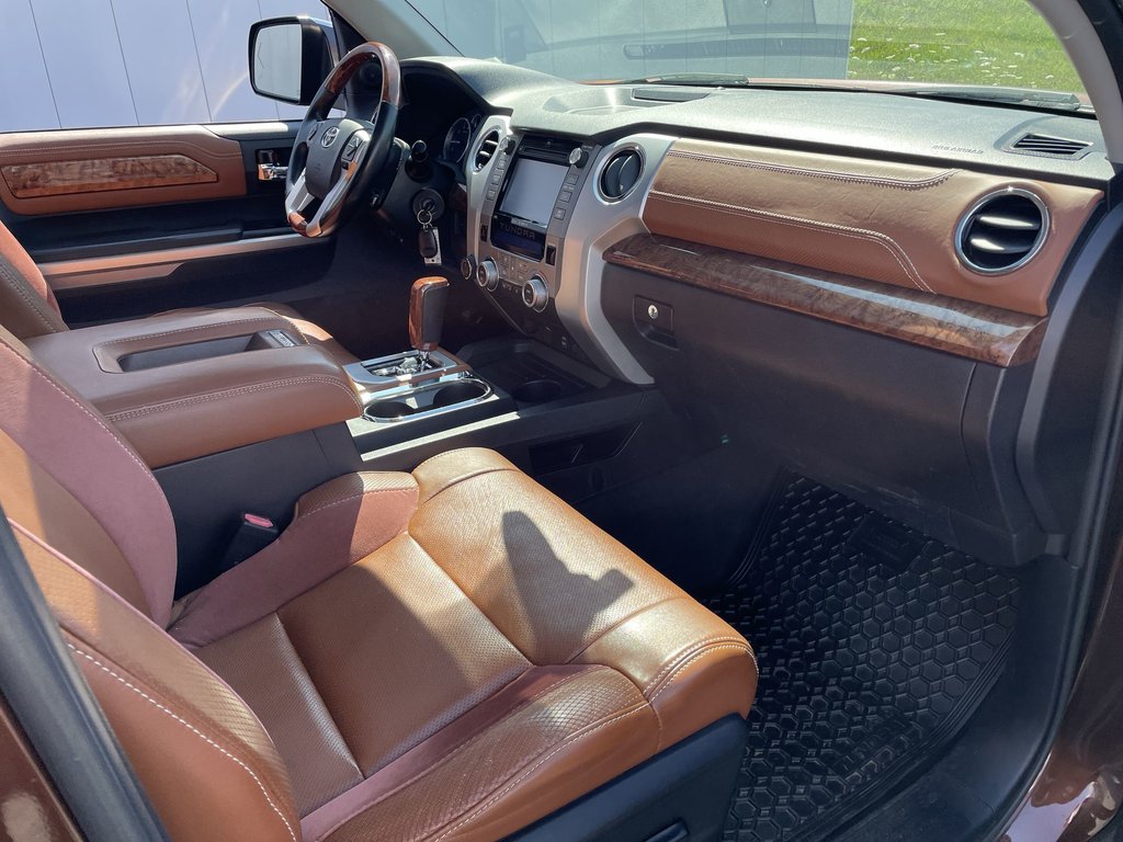 2015 Toyota TUNDRA in Antigonish, Nova Scotia - 50 - w1024h768px