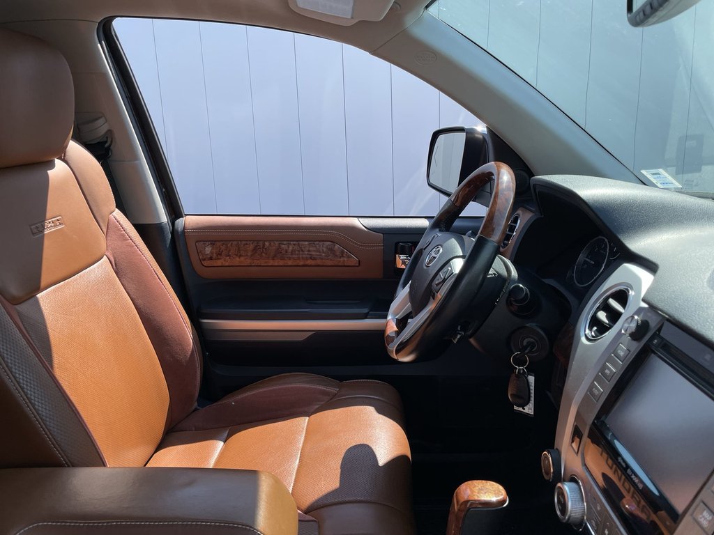 2015 Toyota TUNDRA in Antigonish, Nova Scotia - 15 - w1024h768px