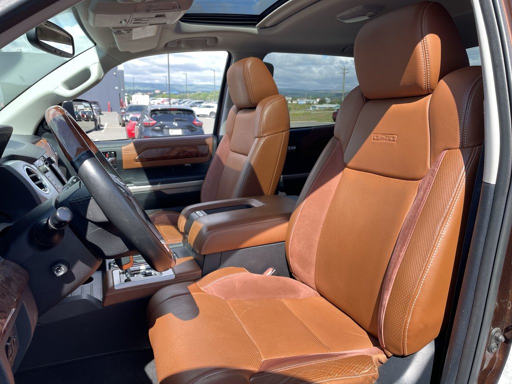 2015 Toyota TUNDRA in Antigonish, Nova Scotia - 17 - w1024h768px