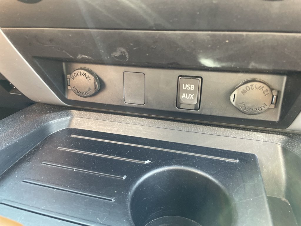 2015 Toyota TUNDRA in Antigonish, Nova Scotia - 51 - w1024h768px
