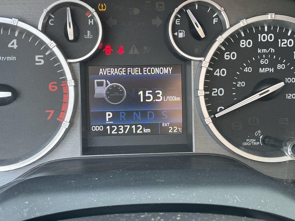 2015 Toyota TUNDRA in Antigonish, Nova Scotia - 37 - w1024h768px