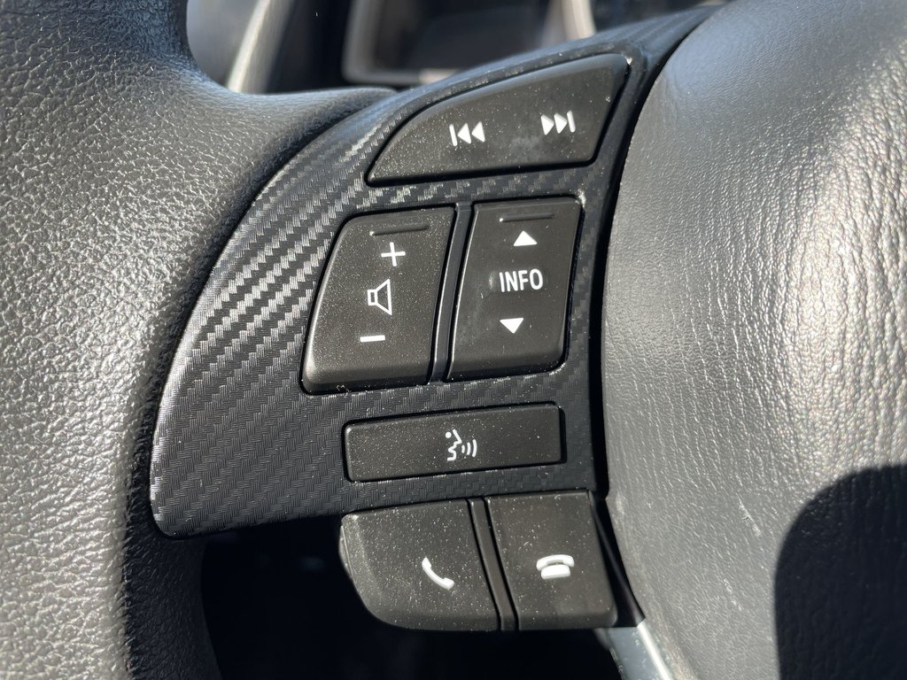2016 Toyota YARIS BASE | Keyless | USB | Power Windows in Saint John, New Brunswick - 26 - w1024h768px