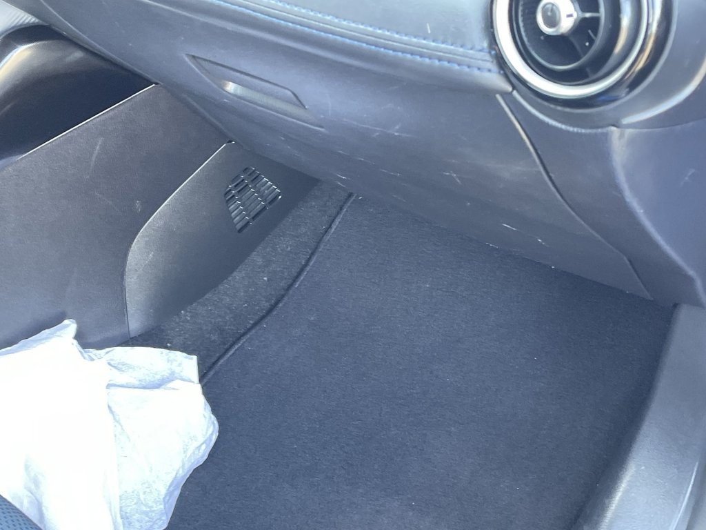 2016 Toyota YARIS BASE | Keyless | USB | Power Windows in Saint John, New Brunswick - 50 - w1024h768px