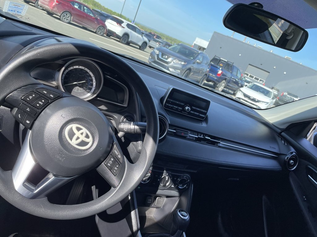 2016 Toyota YARIS BASE | Keyless | USB | Power Windows in Saint John, New Brunswick - 22 - w1024h768px