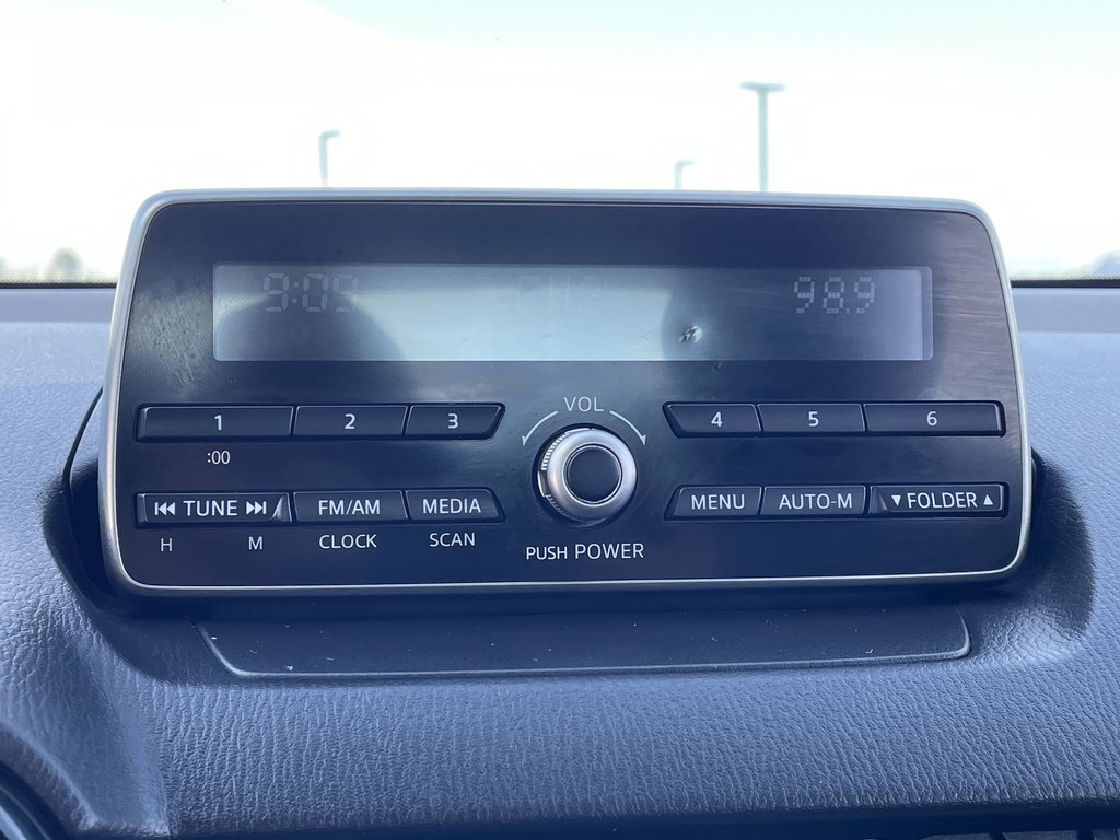 2016 Toyota YARIS BASE | Keyless | USB | Power Windows in Saint John, New Brunswick - 31 - w1024h768px