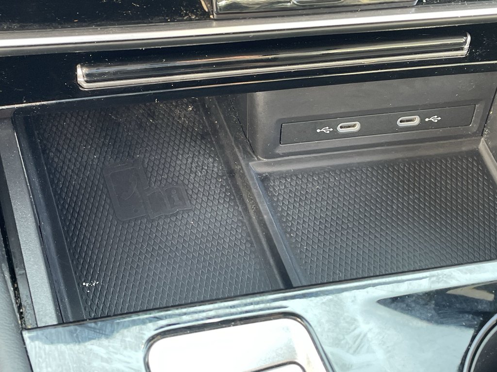 2024 Volkswagen Atlas Cross Sport SEL Premium R-Line|Htd\Cool Lthr|360 Cam|Sunroof in Saint John, New Brunswick - 34 - w1024h768px