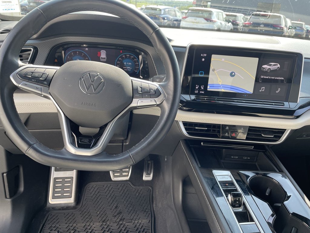 2024 Volkswagen Atlas Cross Sport SEL Premium R-Line|Htd\Cool Lthr|360 Cam|Sunroof in Saint John, New Brunswick - 18 - w1024h768px