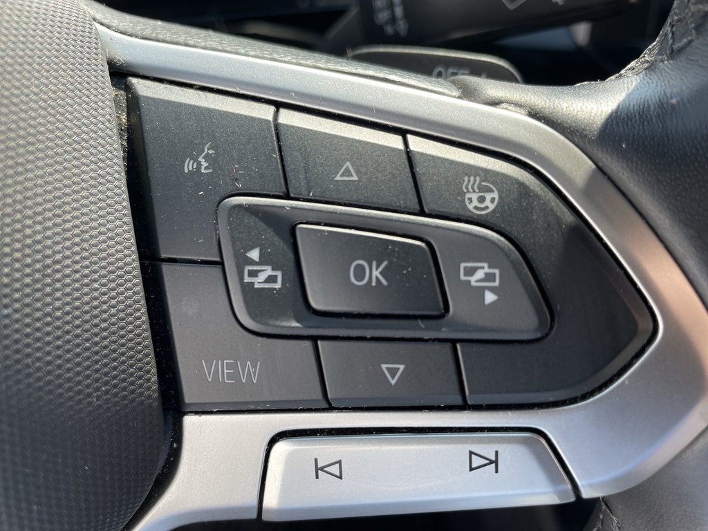 2024 Volkswagen Atlas Cross Sport SEL Premium R-Line|Htd\Cool Lthr|360 Cam|Sunroof in Saint John, New Brunswick - 27 - w1024h768px