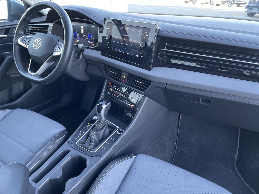 2025 Volkswagen JETTA COMFORTLINE | usb | cam | warranty to 2030 in Saint John, New Brunswick - 10 - w1024h768px