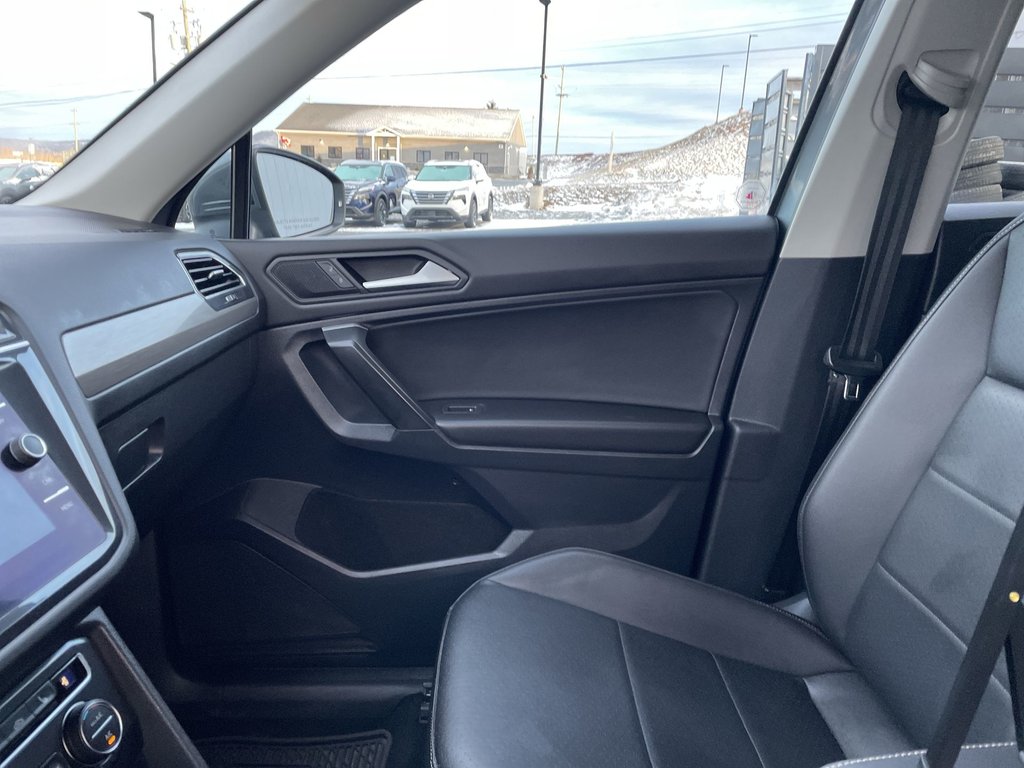 Volkswagen Tiguan Comfortline | Leather | Htd Seats | Backup Camera 2021 à Saint John, Nouveau-Brunswick - 14 - w1024h768px