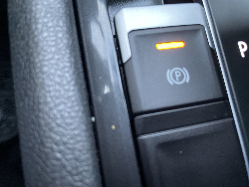 Volkswagen Tiguan Comfortline | Leather | Htd Seats | Backup Camera 2021 à Saint John, Nouveau-Brunswick - 36 - w1024h768px