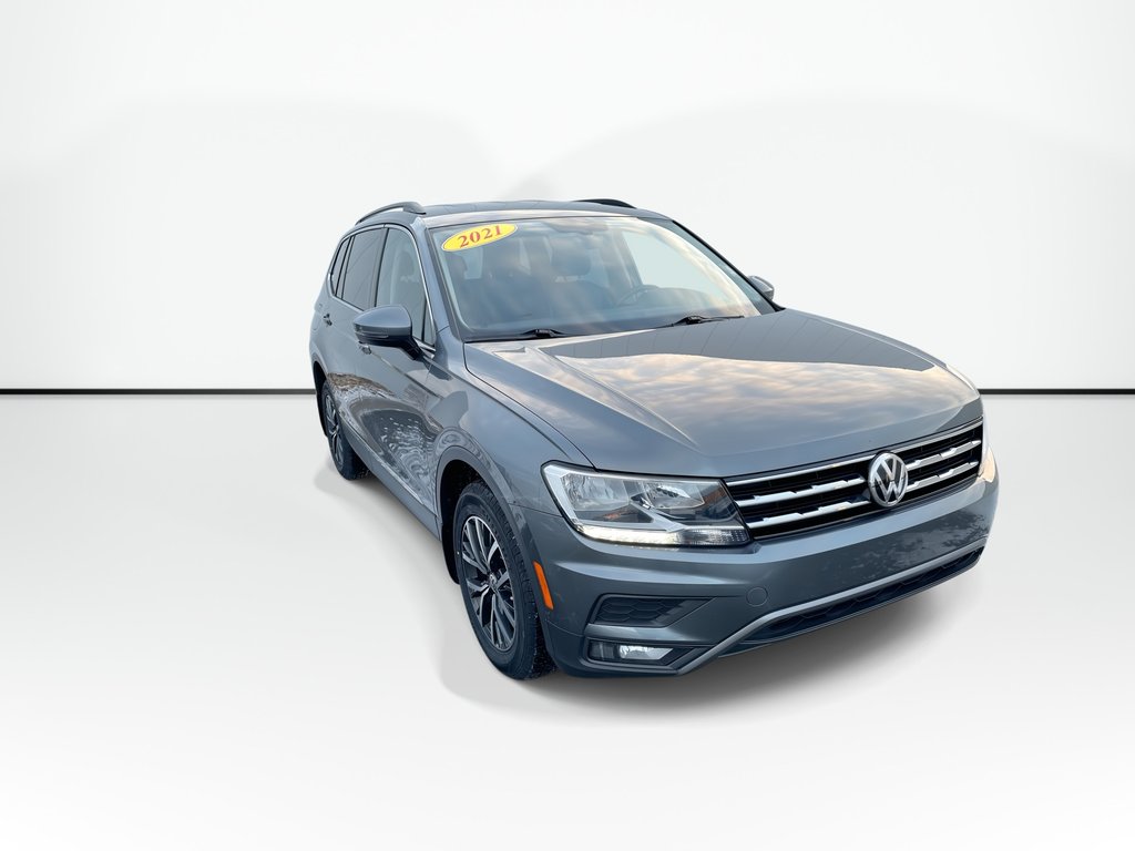 Volkswagen Tiguan Comfortline | Leather | Htd Seats | Backup Camera 2021 à Saint John, Nouveau-Brunswick - 5 - w1024h768px