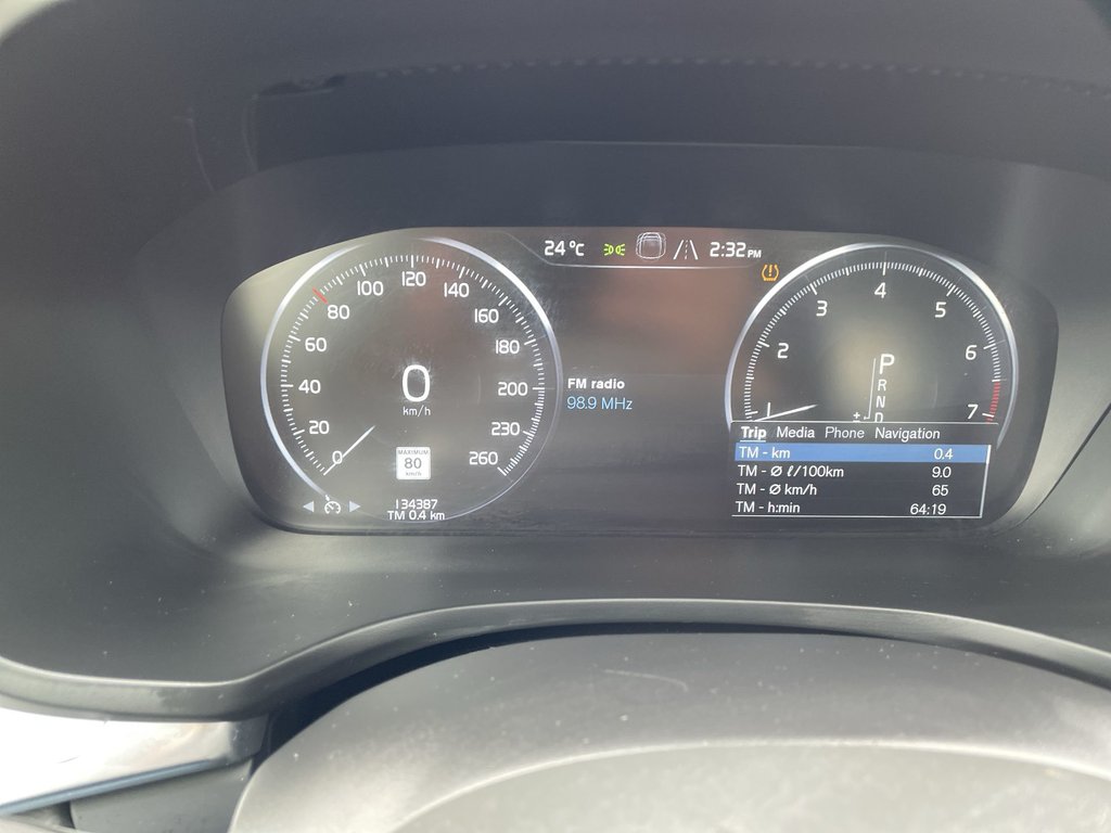 2020 Volvo V60 T6 MOMENTUM | Htd Lthr | Panoramic Roof | USB in Saint John, New Brunswick - 30 - w1024h768px