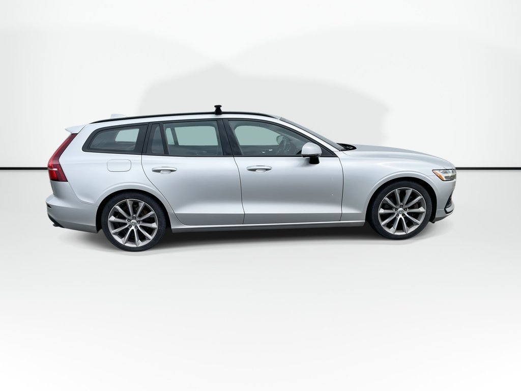 2020 Volvo V60 T6 MOMENTUM | Htd Lthr | Panoramic Roof | USB in Saint John, New Brunswick - 4 - w1024h768px