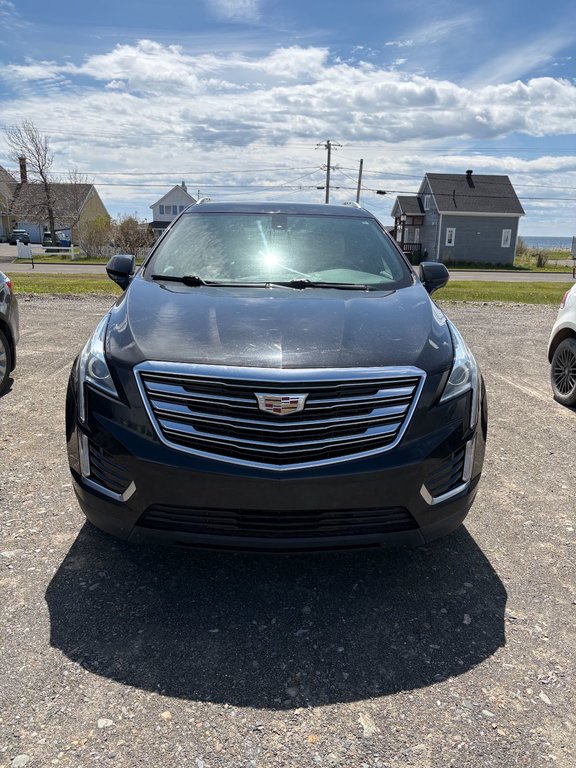 2017 Cadillac XT5 in Bonaventure, Quebec - 2 - w1024h768px