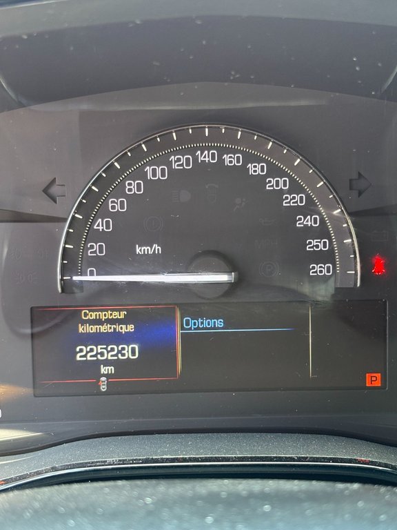 2017 Cadillac XT5 in Bonaventure, Quebec - 8 - w1024h768px