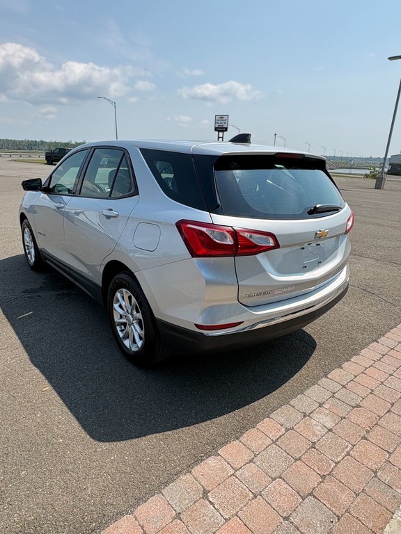 Chevrolet Equinox  2018 à Bonaventure, Québec - 2 - w1024h768px