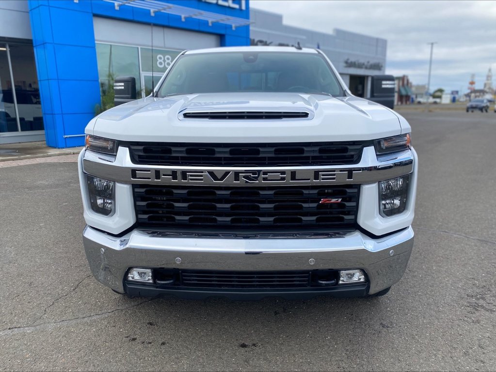 2022 Chevrolet Silverado 2500HD in Bonaventure, Quebec - 1 - w1024h768px