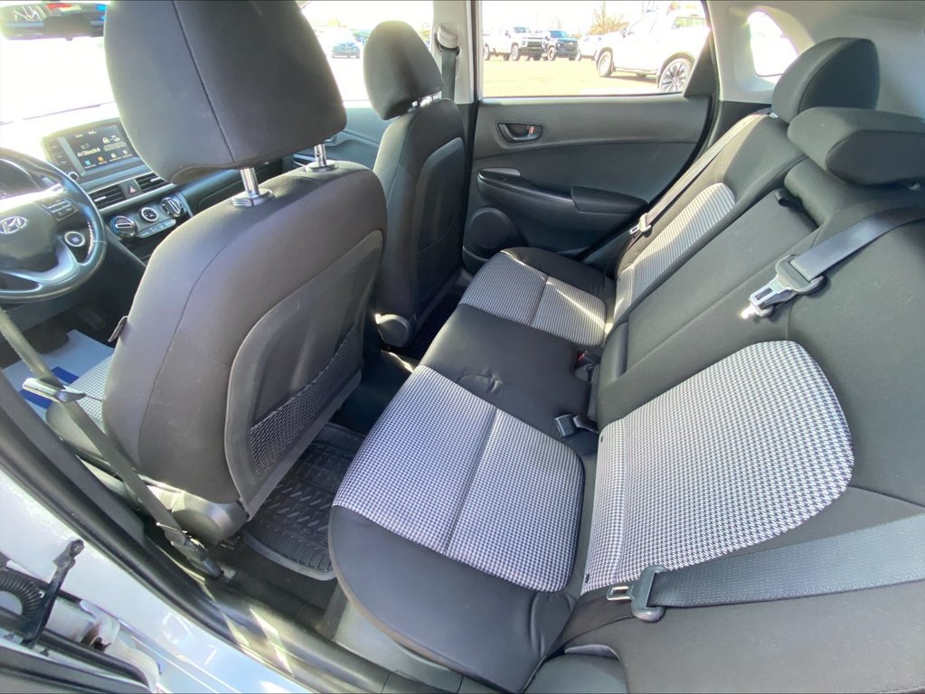 Hyundai Kona  2021 à Bonaventure, Québec - 2 - w1024h768px