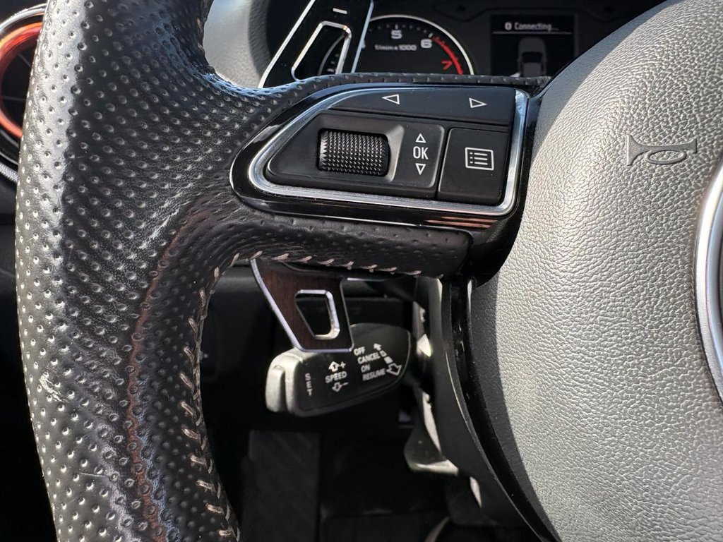 2015 Audi A3 2.0T Progressiv quattro I S LINE I LEATHER I SUNROOF I MAGS I BLUETOOTH in Montréal, Quebec - 12 - w1024h768px