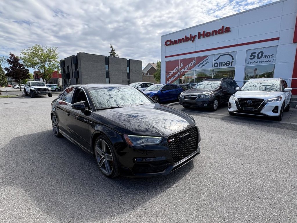 2015 Audi A3 2.0T Progressiv quattro I S LINE I LEATHER I SUNROOF I MAGS I BLUETOOTH in Montréal, Quebec - 1 - w1024h768px