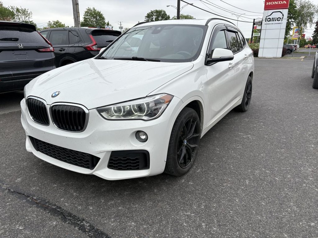 2018 BMW X1 Sports Activity Vehicle in Montréal, Quebec - 2 - w1024h768px