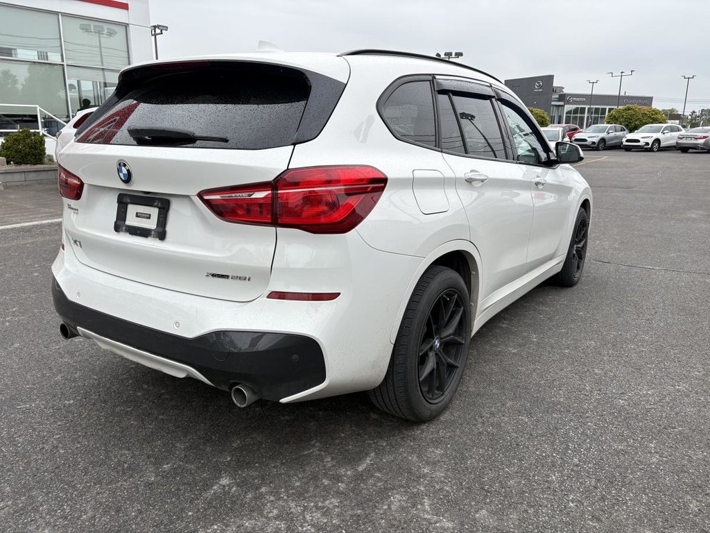 2018 BMW X1 Sports Activity Vehicle in Montréal, Quebec - 4 - w1024h768px