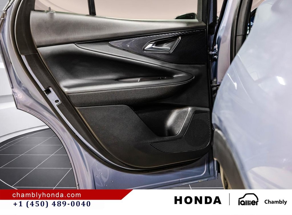 2024 Chevrolet Blazer EV LT eAWD (2LT) LEATHER I SUNROOF I MAGS I HEATED SEATS I STARTER I ACTIVE SECURITY in Montréal, Quebec - 13 - w1024h768px