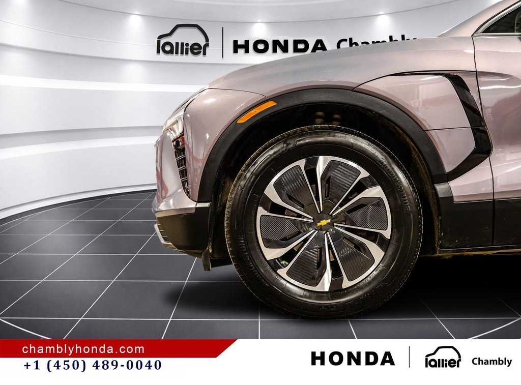 2024 Chevrolet Blazer EV LT eAWD (2LT) LEATHER I SUNROOF I MAGS I HEATED SEATS I STARTER I ACTIVE SECURITY in Montréal, Quebec - 10 - w1024h768px