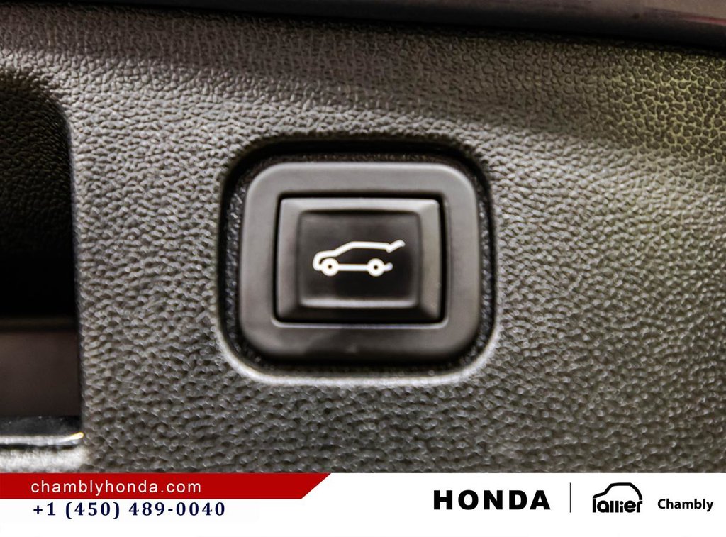 2024 Chevrolet Blazer EV LT eAWD (2LT) LEATHER I SUNROOF I MAGS I HEATED SEATS I STARTER I ACTIVE SECURITY in Montréal, Quebec - 16 - w1024h768px