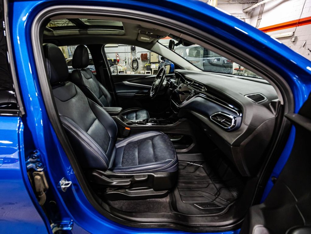 2023 Chevrolet Bolt EUV Premier CARPLAY I LEATHER I SUNROOF I MAGS I HEATED SEATS & SYEERING WHEEL I GPS I STARTER in Montréal, Quebec - 19 - w1024h768px