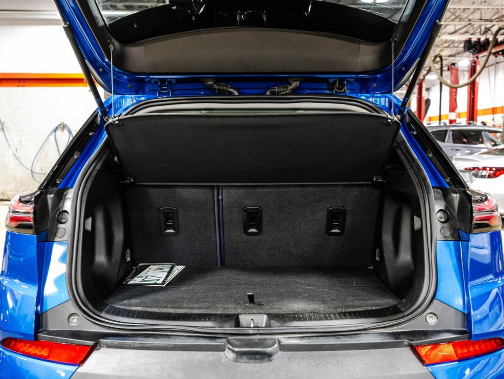 2023 Chevrolet Bolt EUV Premier CARPLAY I LEATHER I SUNROOF I MAGS I HEATED SEATS & SYEERING WHEEL I GPS I STARTER in Montréal, Quebec - 17 - w1024h768px