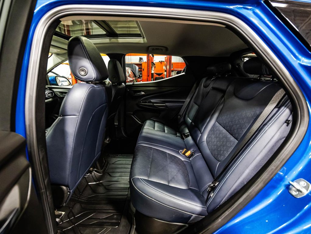 2023 Chevrolet Bolt EUV Premier CARPLAY I LEATHER I SUNROOF I MAGS I HEATED SEATS & SYEERING WHEEL I GPS I STARTER in Montréal, Quebec - 15 - w1024h768px