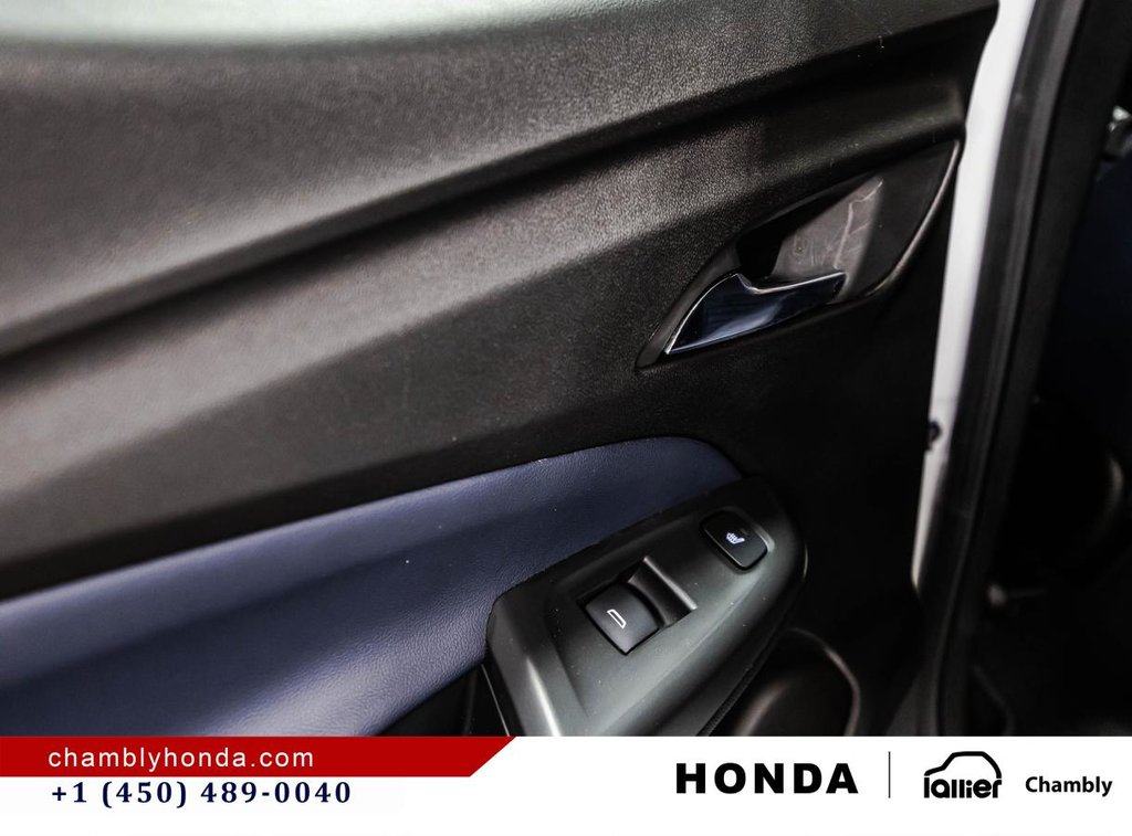 2023 Chevrolet Bolt EUV Premier LEATHER I HEATED  AND VENTILATED SEATS I CARPLAY MAGS I STARTER I HEATED STEERING WHEEL in Montréal, Quebec - 13 - w1024h768px