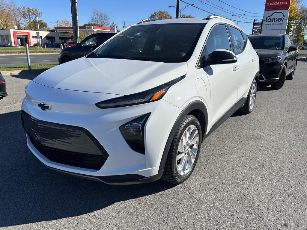 2023 Chevrolet Bolt EUV LT BRAND NEW WINTER TIRES I NEWS BRAKES I CARPLAY I MAGS I HEATED SEATS AND STEERING WHEEL I in Montréal, Quebec - 3 - w1024h768px