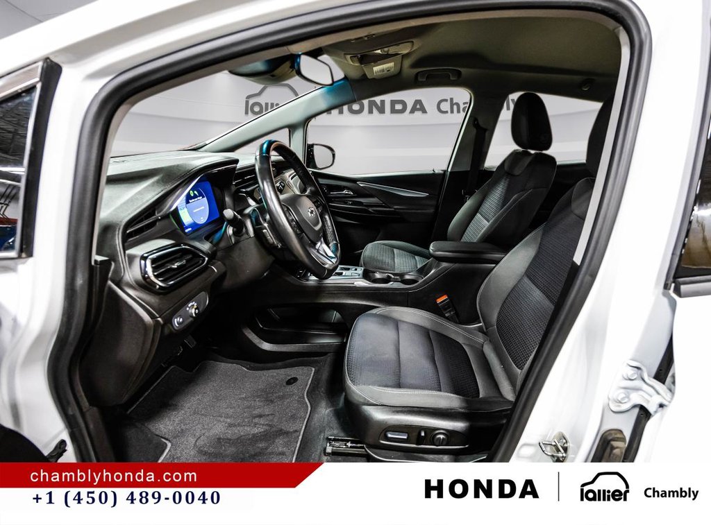 2023 Chevrolet Bolt EV 1LT I CARPLAY I HEATED SEATS & STEERING WHEEL I MAGS I STARTER I ACTIVE SECURITY in Montréal, Quebec - 19 - w1024h768px