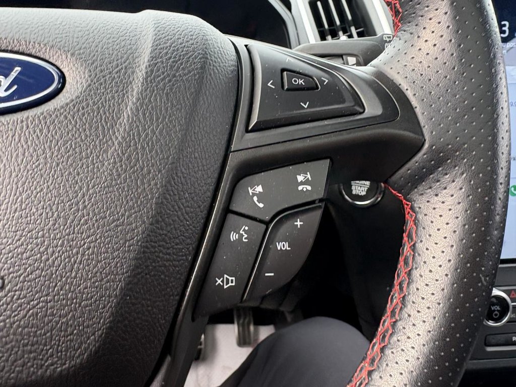 Ford Edge ST Line AWD I PANORAMIC SUNRROF I HEATED SEATS I CAMERA I MAGS I ACTIVE SECURITY 2022 à Montréal, Québec - 10 - w1024h768px