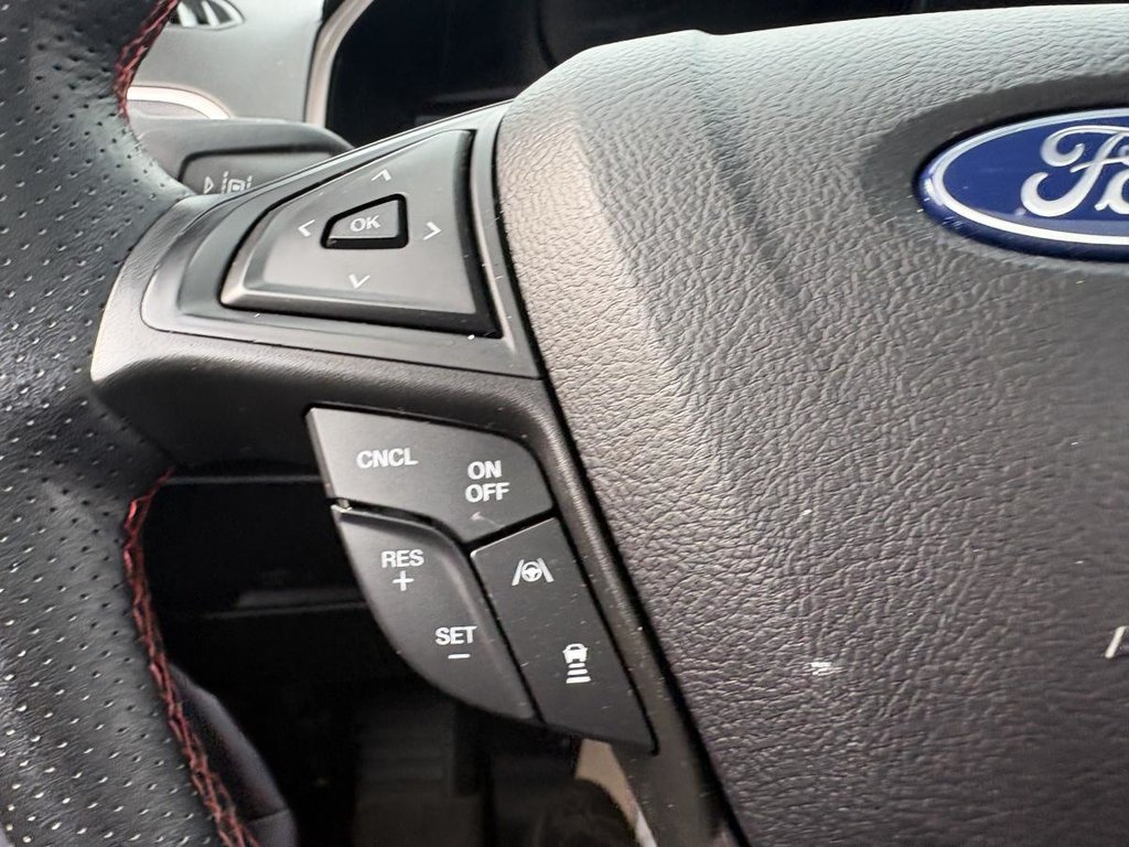 Ford Edge ST Line AWD I PANORAMIC SUNRROF I HEATED SEATS I CAMERA I MAGS I ACTIVE SECURITY 2022 à Montréal, Québec - 11 - w1024h768px