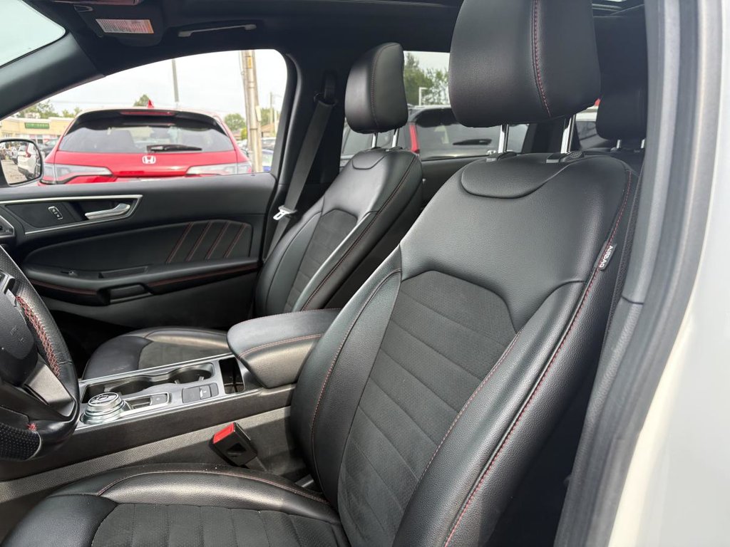 Ford Edge ST Line AWD I PANORAMIC SUNRROF I HEATED SEATS I CAMERA I MAGS I ACTIVE SECURITY 2022 à Montréal, Québec - 7 - w1024h768px