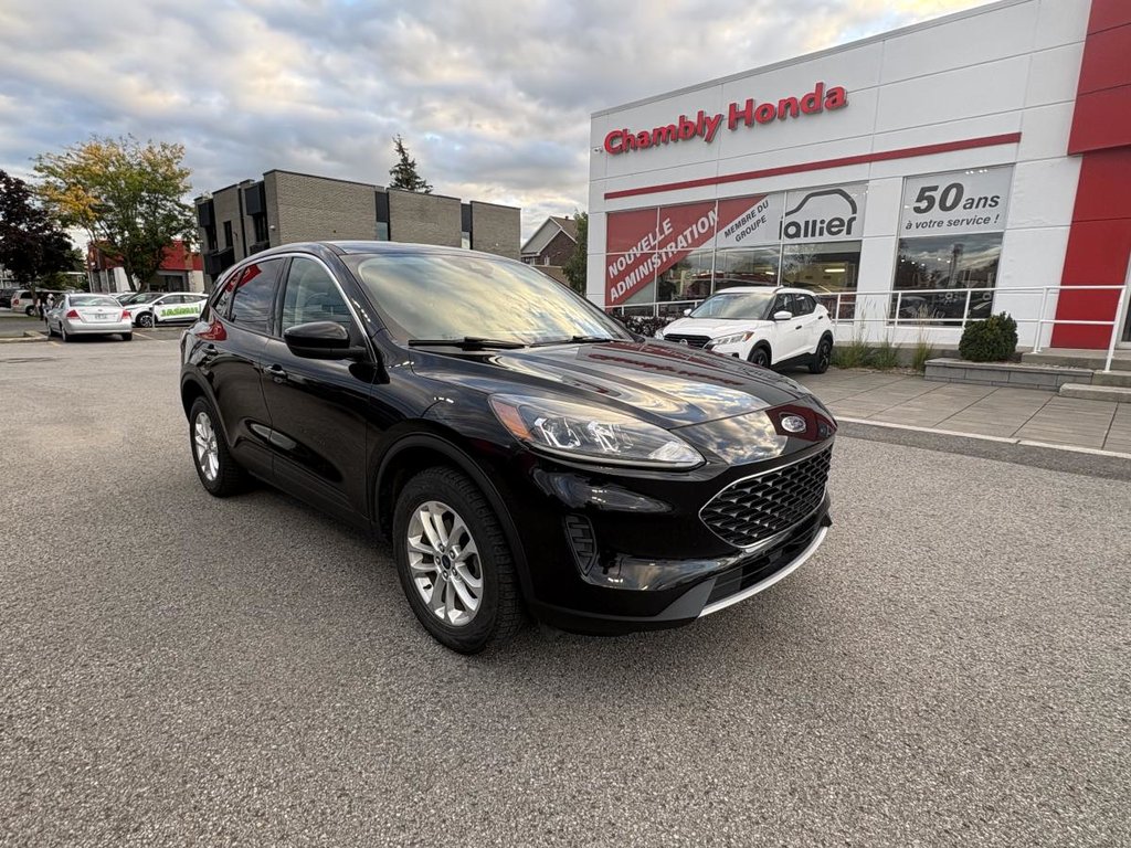 Ford Escape SE AWD I MAGS I HEATED SEATS I CAMERA I BLUETOOTH I CARPLAY 2020 à Montréal, Québec - 1 - w1024h768px