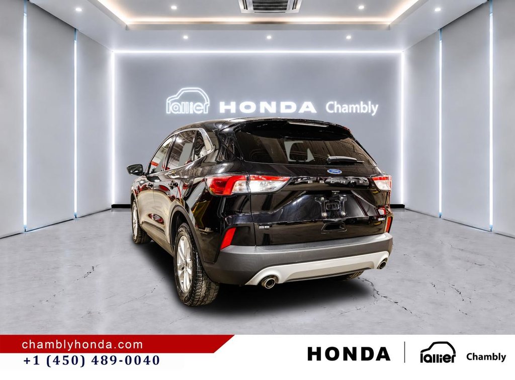 2020 Ford Escape SE AWD I MAGS I HEATED SEATS I CAMERA I BLUETOOTH I CARPLAY in Montréal, Quebec - 5 - w1024h768px
