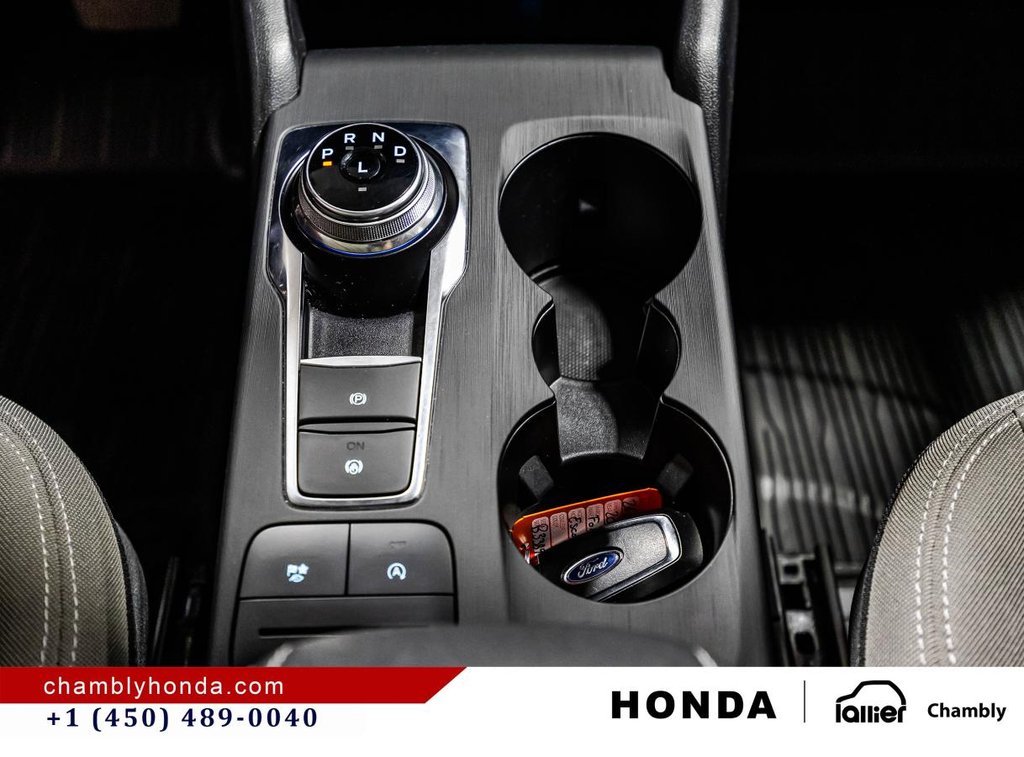 2020 Ford Escape SE AWD I MAGS I HEATED SEATS I CAMERA I BLUETOOTH I CARPLAY in Montréal, Quebec - 24 - w1024h768px