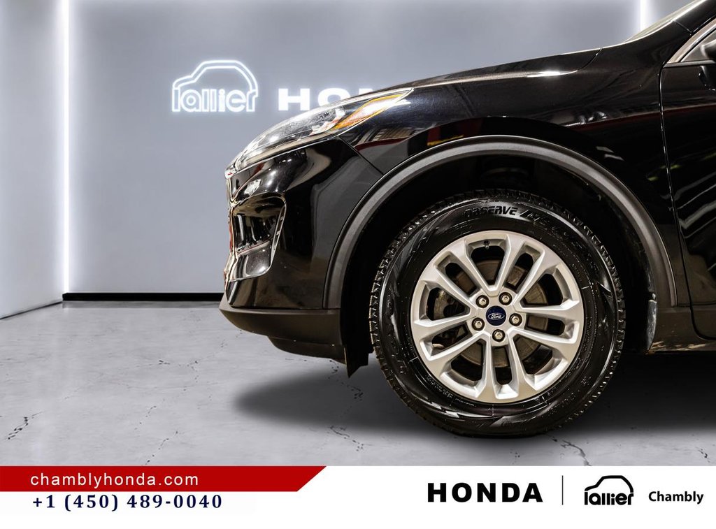 2020 Ford Escape SE AWD I MAGS I HEATED SEATS I CAMERA I BLUETOOTH I CARPLAY in Montréal, Quebec - 10 - w1024h768px