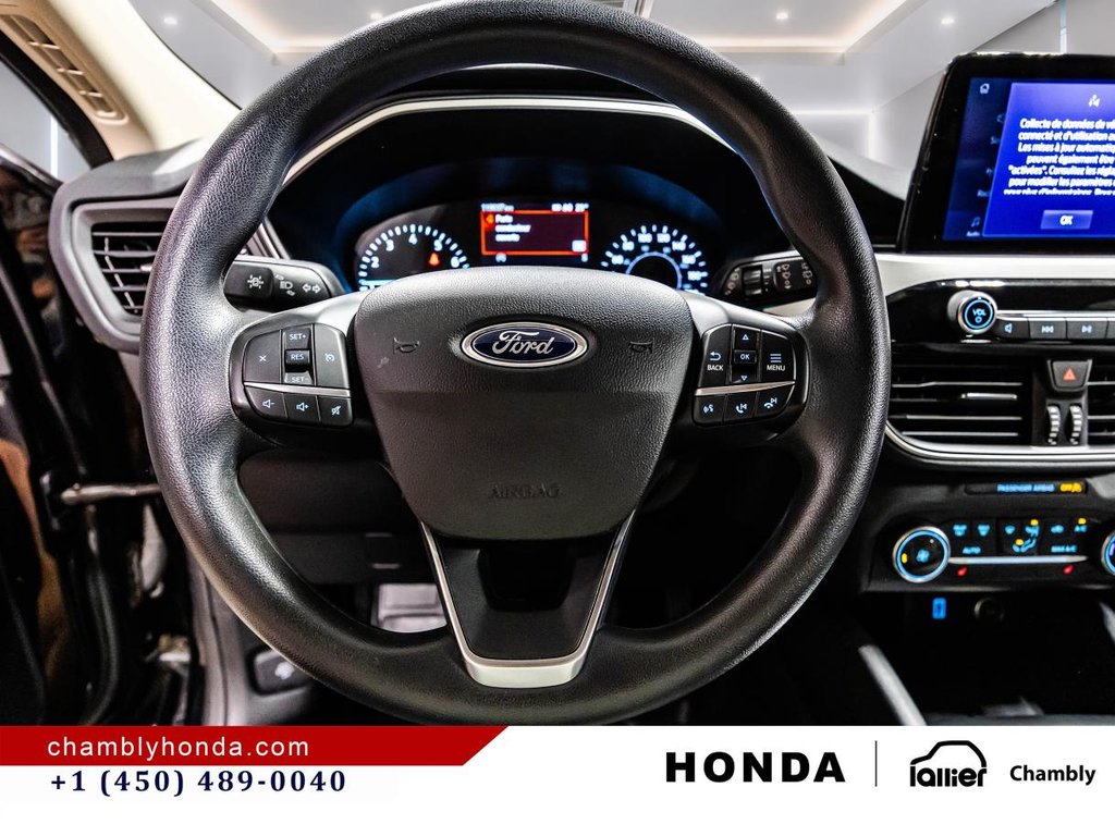 2020 Ford Escape SE AWD I MAGS I HEATED SEATS I CAMERA I BLUETOOTH I CARPLAY in Montréal, Quebec - 21 - w1024h768px